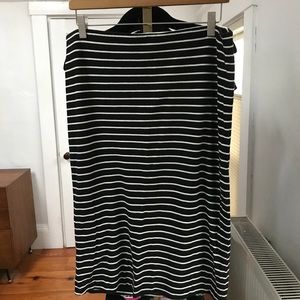 🎉 LAST CHANCE Striped, stretchy, Ann Taylor skirt